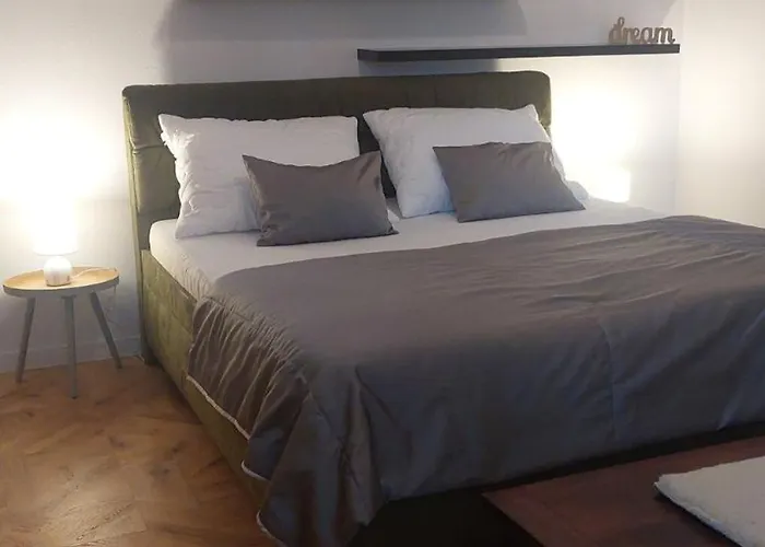 Napoli,hlavna Ulica * Kösice